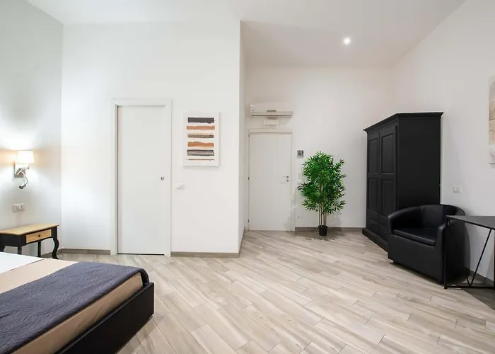 Navona 7 Suite