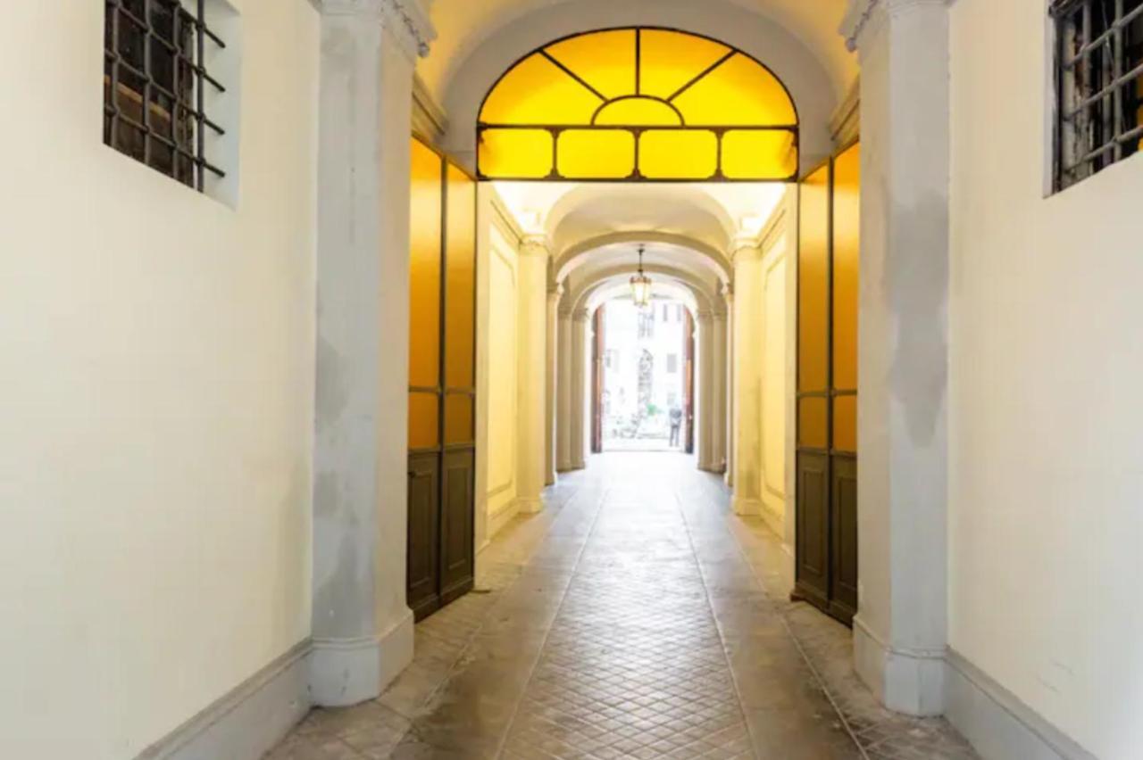 Navona 7